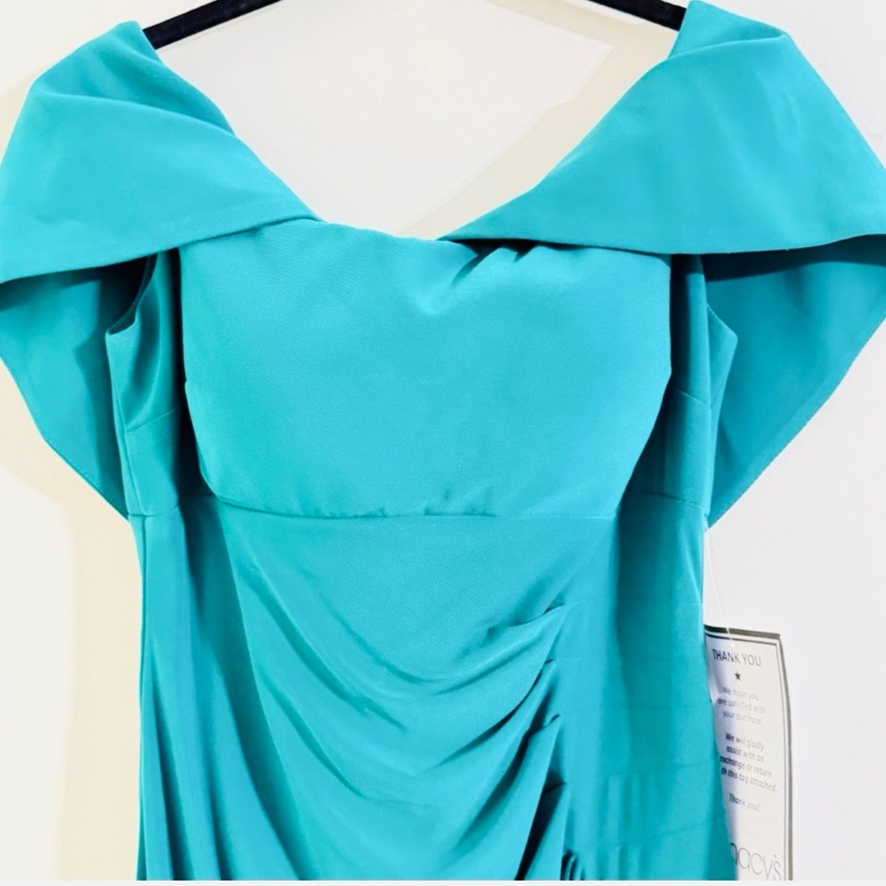 NWT Xscape Evening Scuba Ruffle Emerald Off The Shoulder Dress Size 8P - Picture 6 of 12